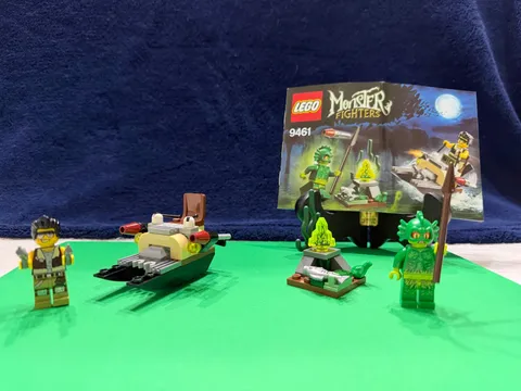 LEGO Monster Fighters: The Swamp Creature (9461) - Complete Set - Good Condition