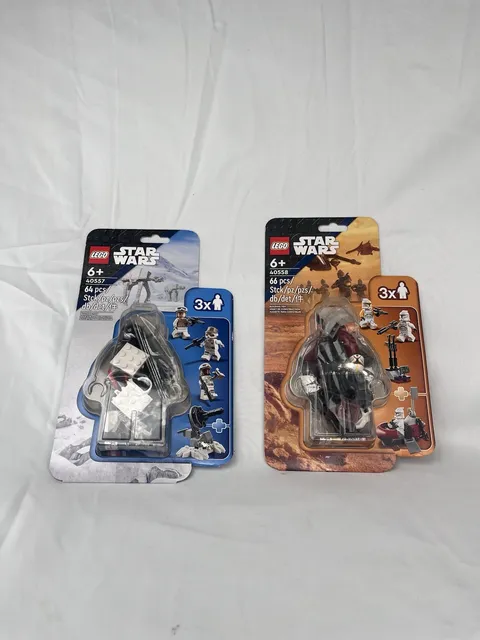 LEGO Star Wars: Clone Trooper Command Station (40558) / Defense of Hoth (40557)