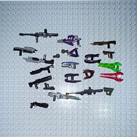 Mega blocks￼Minifigure Weapon Accessories Bulk Lot Guns Blasters Mixed Colors
