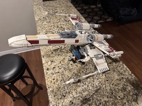 LEGO 75355 Star Wars UCS X-wing Starfighter - Built