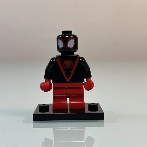 LEGO Miles Morales Spider-Man Minifigure Black Red Suit Marvel Missing Hair