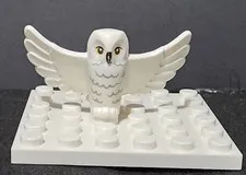 LEGO Harry Potter Hedwig With Spread Wings White Owl Minifig 67632pb01