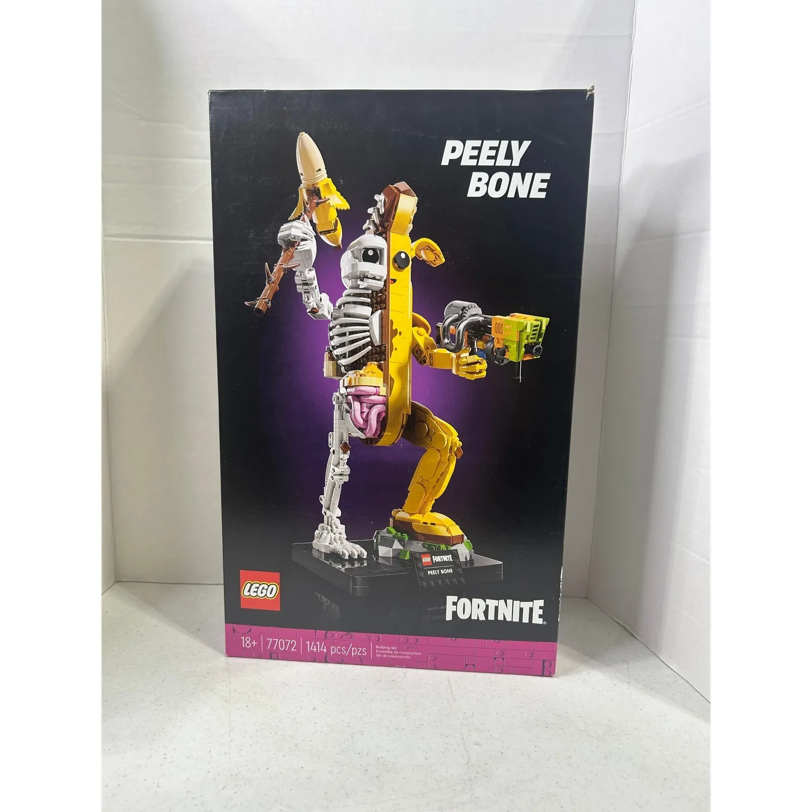LEGO Fortnite Peely Bone 77072 Building Set 1414 Pcs New Sealed Box Damage