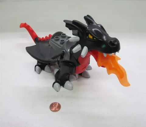Lego Duplo BLACK RED CASTLE DRAGON ANIMAL #4784 Knight Tower Castle Action Fire
