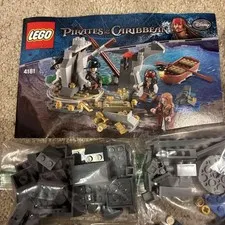 LEGO Pirates of the Caribbean 4181 Isla De Muerta Retired Set