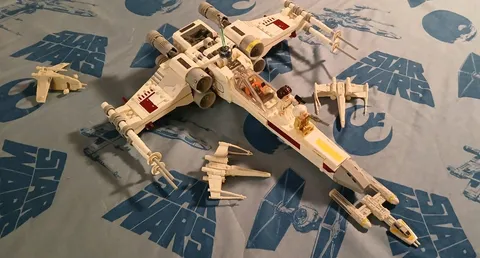 LEGO Star Wars: X-Wing Starfighter (75218) Used all Minifigures no Manual