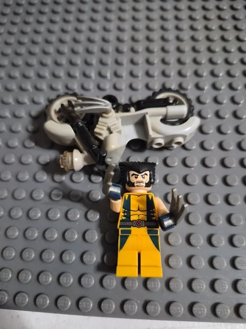 LEGO Wolverine Minifigure 6866 Marvel X-Men Chopper Showdown Claws Motorcycle