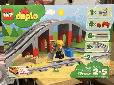 LEGO Duplo Train Bridge And Tracks 10872 26pcs Complete Train Set Boxed