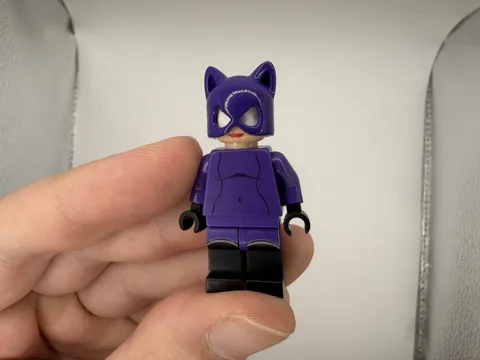 Lego Batman 2006 game minifigure purple Catwoman custom UV printed on Lego
