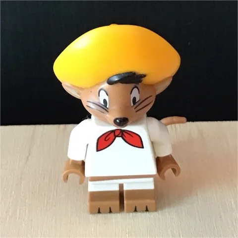 LEGO Speedy Gonzales Minifigure Looney Tunes Yellow Sombrero Red Scarf 71030