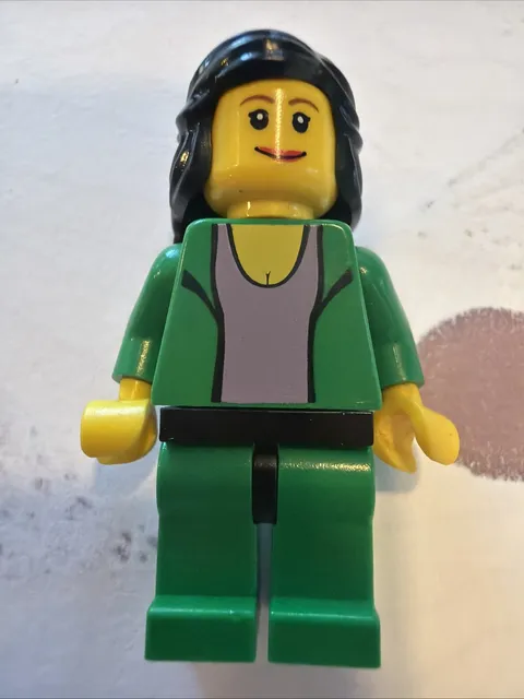Lego City Female Green Jacket Long Hair City 0675 A29-9