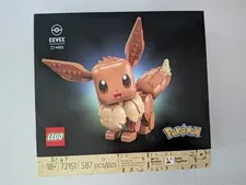 Lego Eevee Figure 72151 RTS Factory Sealed Pokemon