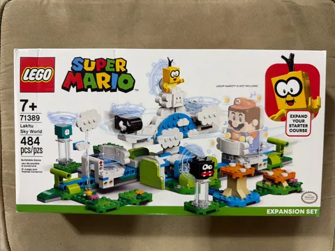 LEGO Super Mario: Lakitu Sky World Expansion Set (71389)