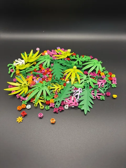 Lot of LEGO Greenery and Flowers Plant Leaves Pieces Parts