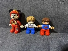 Pair of LEGO Duplo Figures Figurines Toys Lot of 2 Boys Legos