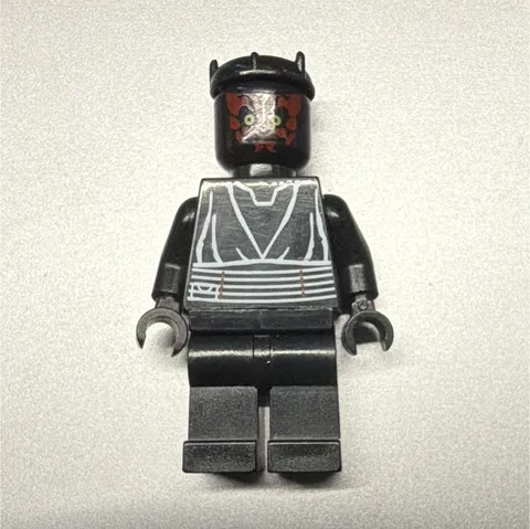 LEGO Star Wars Darth Maul Minifigure with Silver Torso Print 