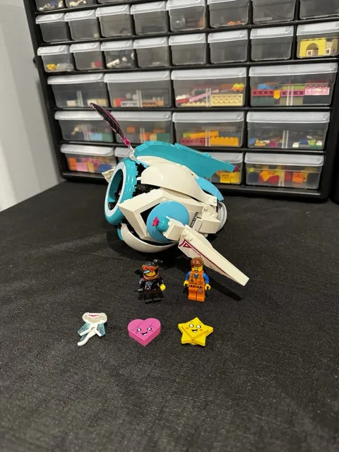 LEGO the LEGO Movie 2: Sweet Mayhem's Systar Starship! (70830)