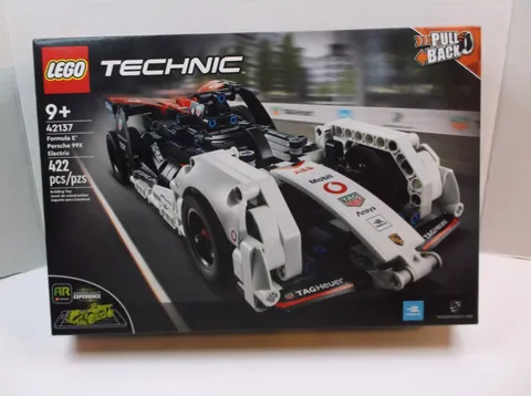 New Sealed LEGO Technic (42137) Formula E Porsche 99X Electric