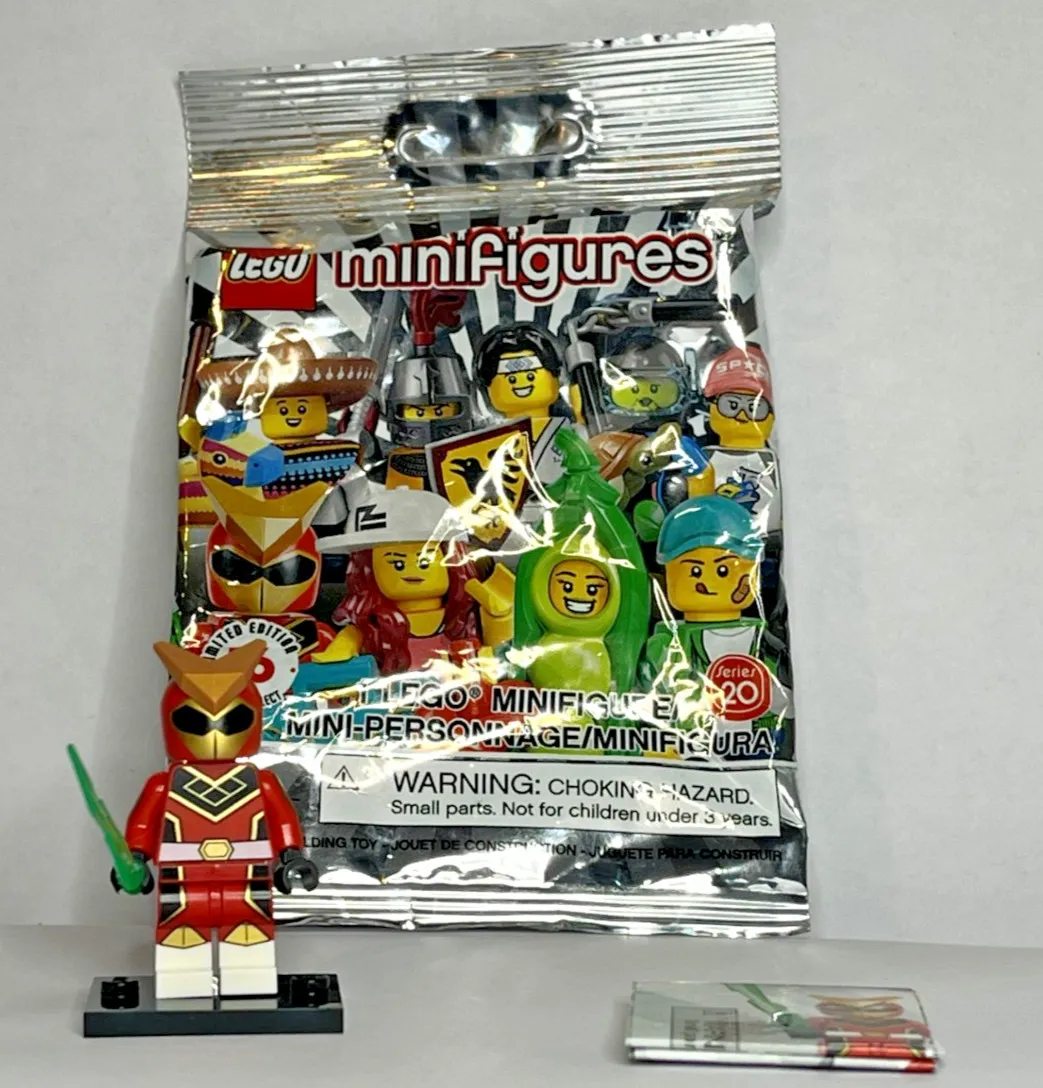 LEGO 71027 Super Warrior Minifig Series 20 – New (Opened to Verify) – Complete