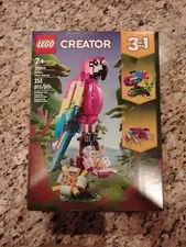 LEGO CREATOR: Exotic Pink Parrot (31144)