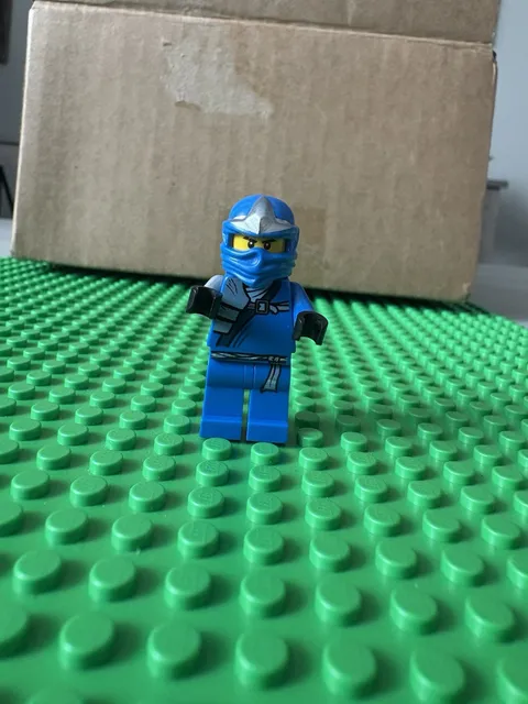 Lego Ninjago Rise of the Snakes Jay ZX Minifigure njo0047 9450 9445 9553 9449