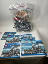 LEGO CITY: Prison Island (60130) | Pre-Build
