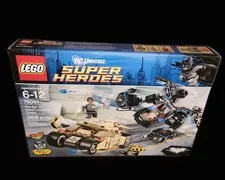New Sealed Lego 76001 DC Super Heroes The Bat vs. Bane Tumbler Chase