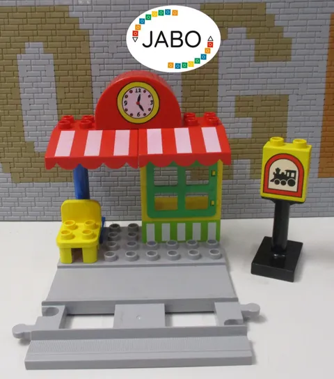 (R3/2) Lego Duplo Railway Station Stop