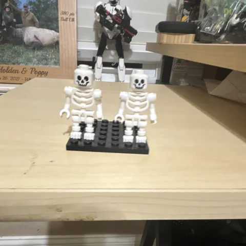 LEGO Skeleton Minifigures White w/ Skull Heads Lot of 2