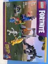 LEGO Fortnite Peely & Sparkplug's Camp 77075 250 Pieces Bonus In-game Outfit