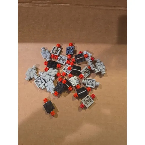 LEGO Lot of Light Gray & Black Technic Axle Pin Connector Pieces Vintage