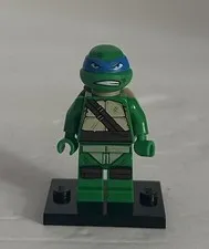 LEGO Minifigure- Leonardo (Gritted Teeth) (tnt024) TMNT Turtles Ninja