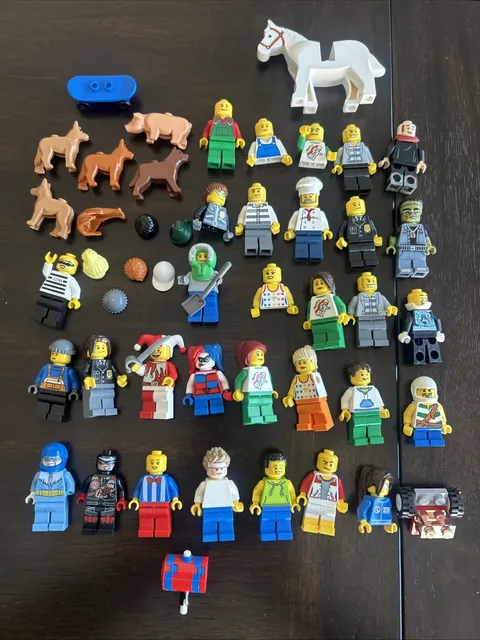 LEGO Minifigure Assortment Lot - Assorted Characters & Animals