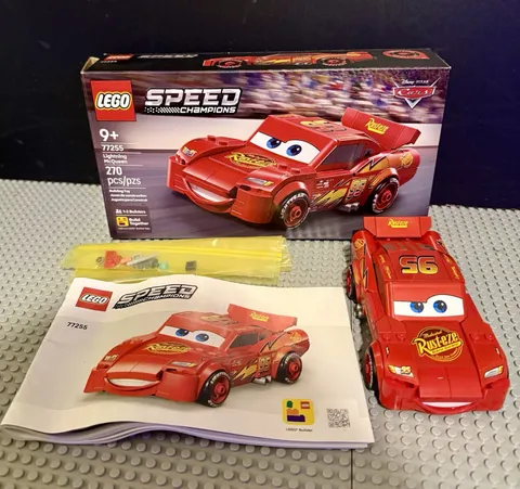 LEGO Cars: Radiator Springs Lightning Mcqueen (8200)