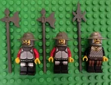 LEGO Minifigure Lot Knights Kingdom I: Knight 1 & Knight 2 CAS037 CAS039 Weapons