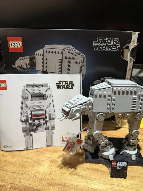 LEGO Star Wars: AT-AT 75440 100% Complete W/ Instructions & Box