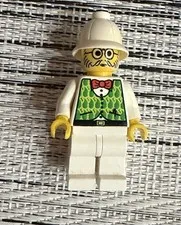 This is a LEGO Adventurers Dr. Kilroy minifigure