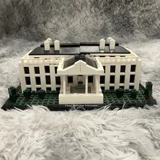 LEGO White House Architecture Set Incomplete Missing Pieces No Manual - F11