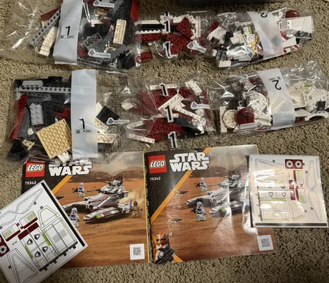 LEGO Star Wars: Republic Fighter Tank (75342) X2 - - BUILD ONLY - -