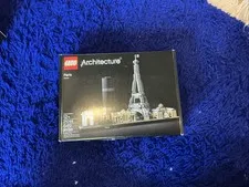 LEGO ARCHITECTURE: Paris (21044)