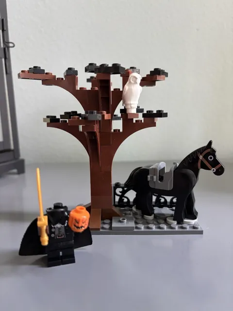 Lego Headless Horseman Minifigure Halloween