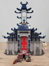 LEGO 70617 Temple of the Ultimate Ultimate Weapon Ninjago Movie 1403pc Box