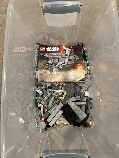 Pre-Owned LEGO Star Wars: First Order Transporter (75103) 100% Complete