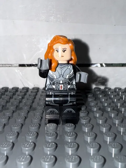 Lego Sh0637 - Black Widow - Black Jumpsuit, Dark Orange Mid-Length Hair, Printed