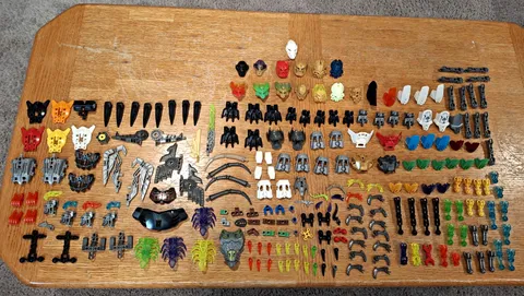LEGO BIONICLE / Hero Factory Bulk Lot Mixed Parts Pieces & Accessories Plastic