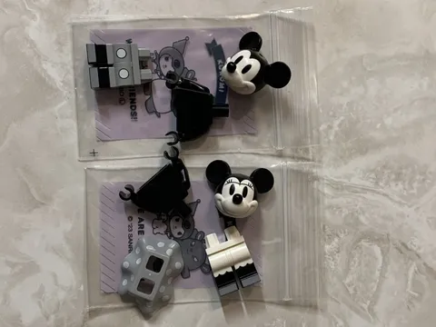 LEGO 43230 Mickey Minnie Minifigures Only 43230 Walt Disney Tribute Camera,read