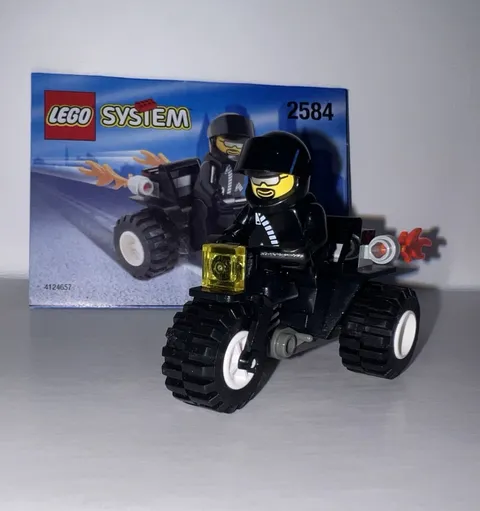 LEGO Town/City: Biker Bob 2584 3-Wheeler Trike [w Instructions] Vintage 1998