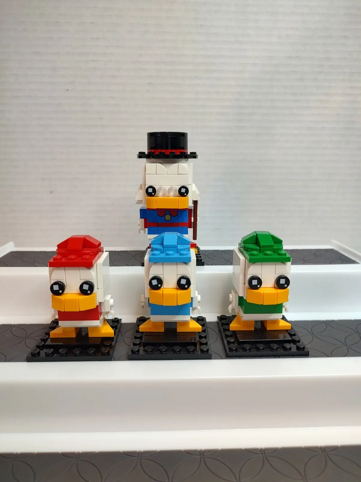 LEGO BrickHeadz Disney Scrooge McDuck, Huey, Dewey & Louie (40477)