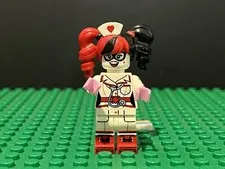 Lego Nurse Harley Quinn Minifigure 71017 Batman Movie Series 1 coltlbm13