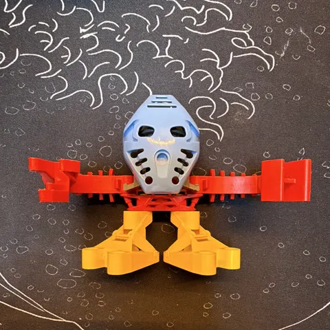 LEGO BIONICLE Matoran Jala, Takua, Matoro with disks. 